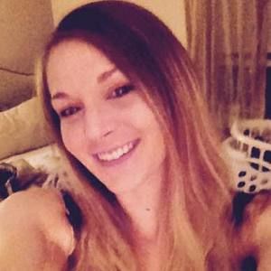 Meet your Posher, Lyndsey